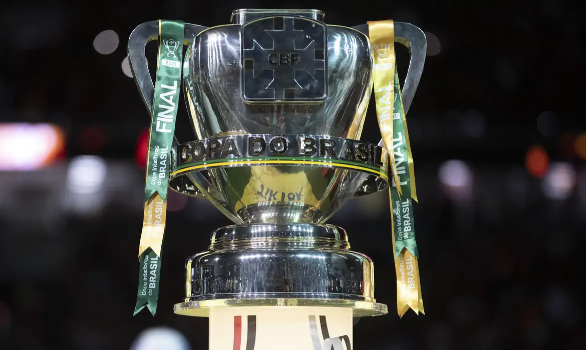 Copa do Brasil 2025: Jogadores Poderão Atuar por Mais de um Clube