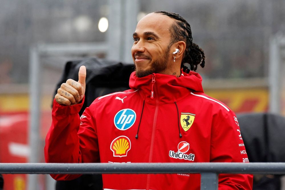 Lewis Hamilton Ferrari: Vitória Histórica na China