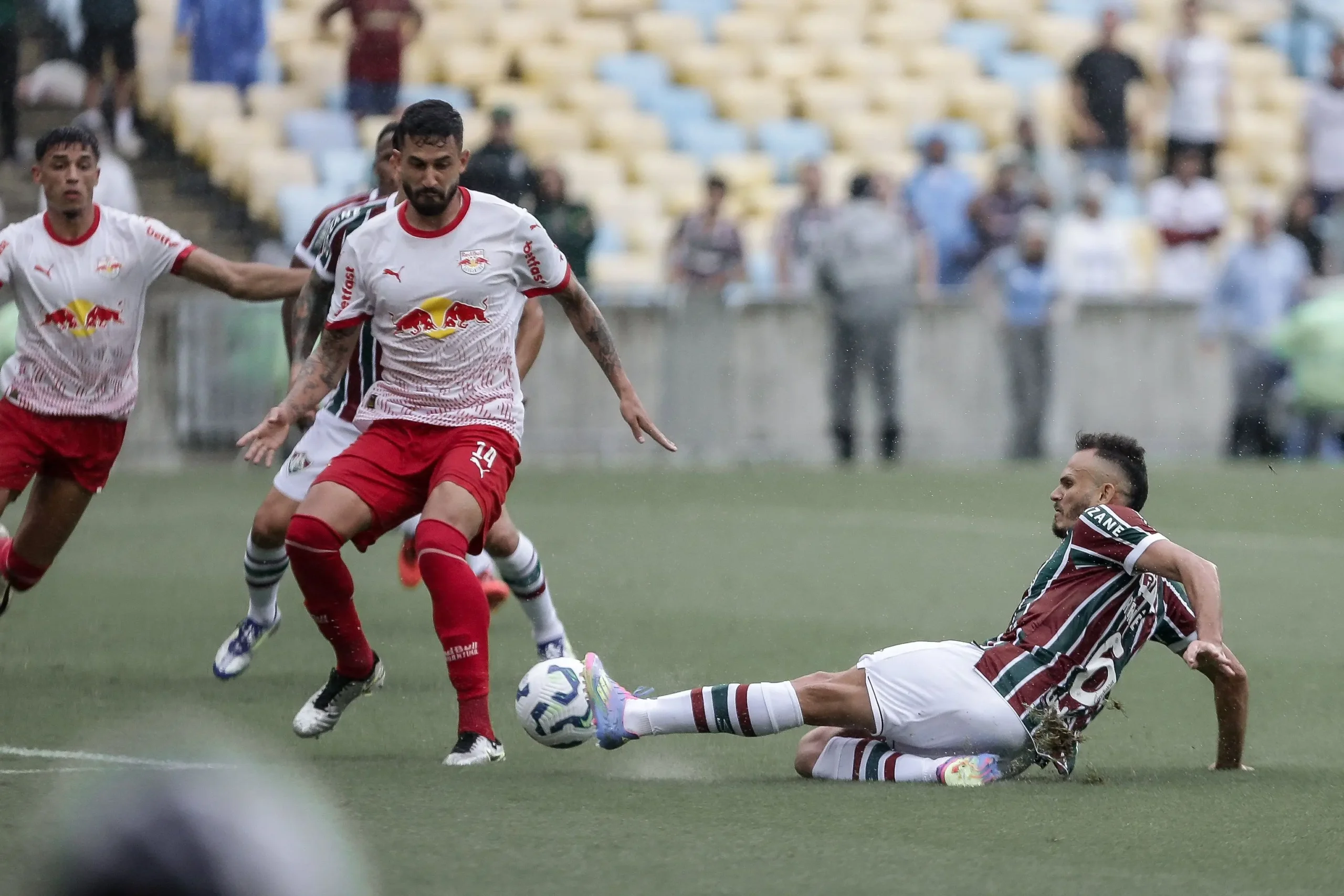 Série A: Bragantino e Fluminense abrem a 21ª rodada