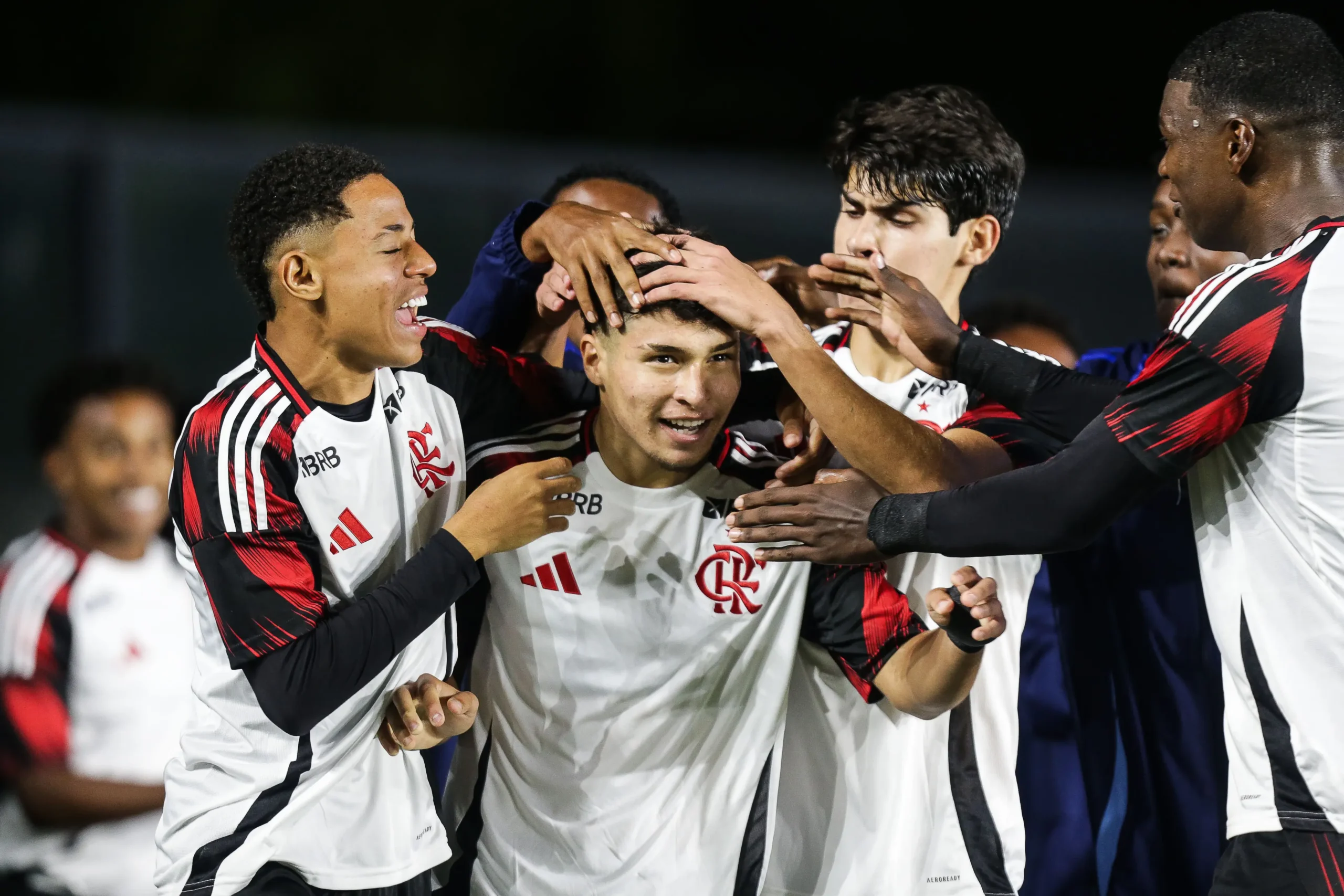Brasileirão Sub-17: Briga pelo G-8 Aquece